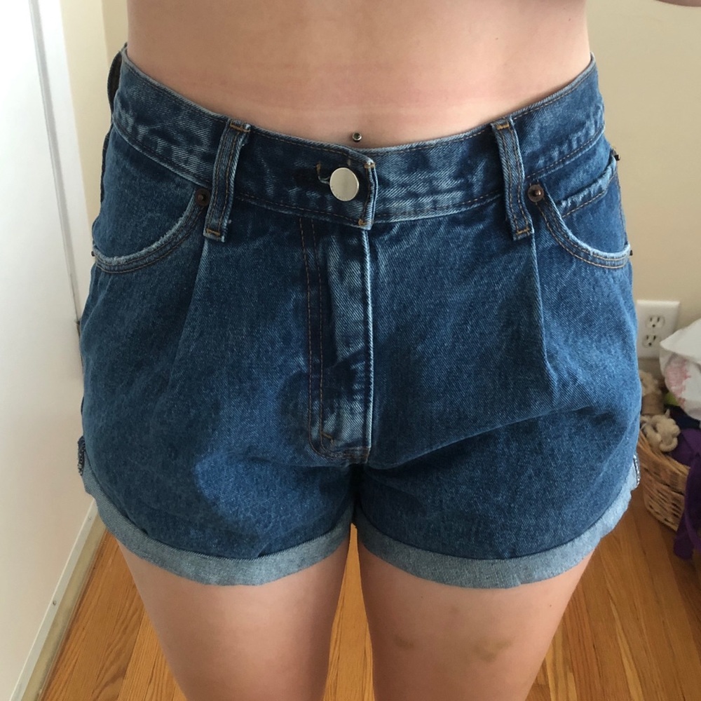 Abercrombie & Fitch Annie High Rise Short